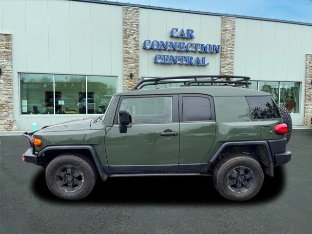2011 Toyota FJ Cruiser Base