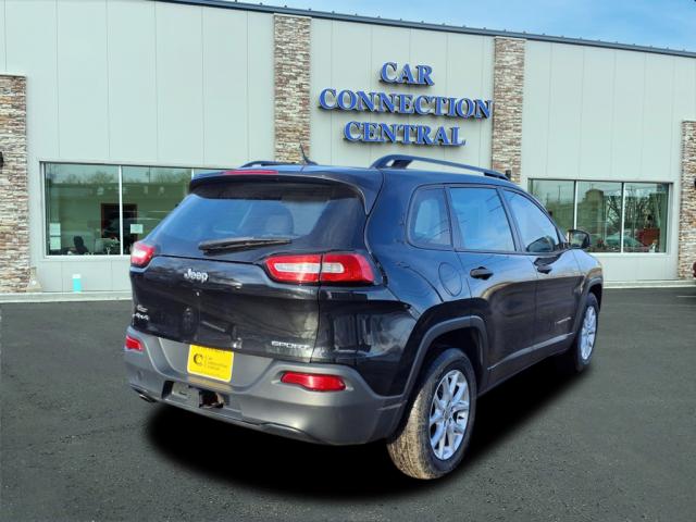 2015 Jeep Cherokee Sport