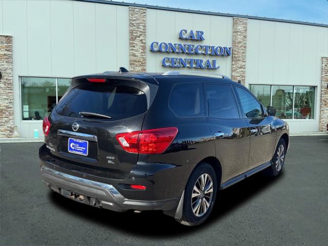 2019 Nissan Pathfinder SL