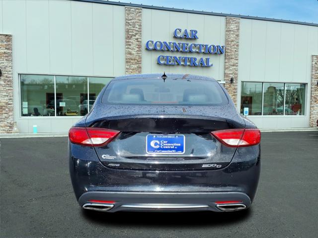 2015 Chrysler 200 C