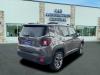 2017 Jeep Renegade Latitude - thumbnail 4