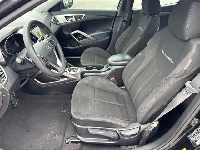 2015 Hyundai VELOSTER Base