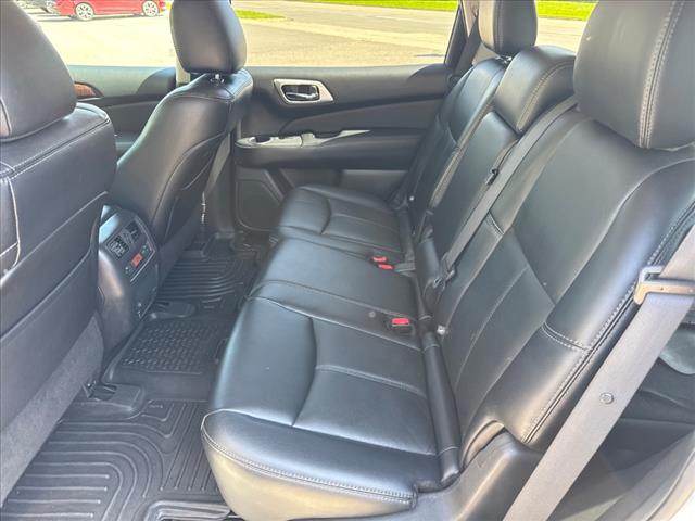 2014 Nissan Pathfinder SL