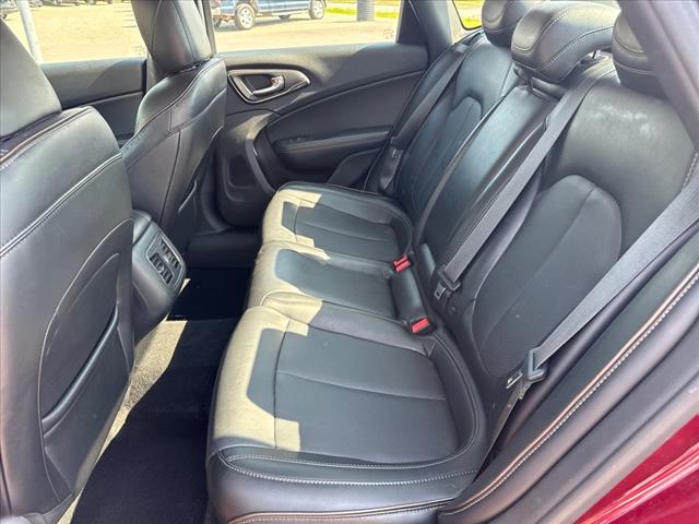2015 Chrysler 200 C