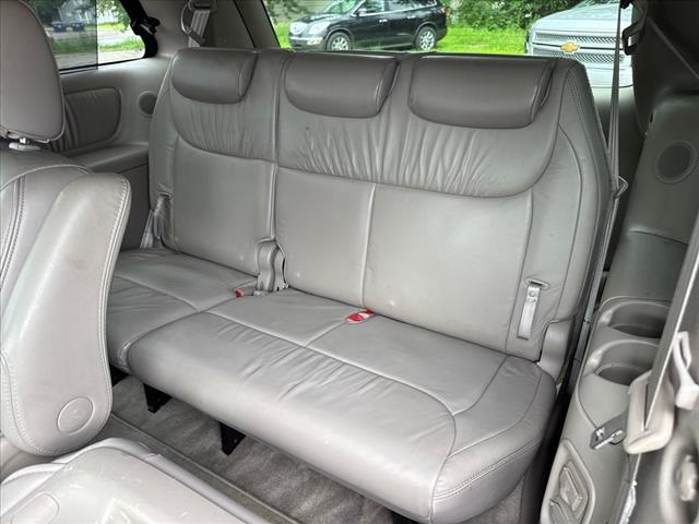 2007 Toyota Sienna XLE Limited 7-Passenger