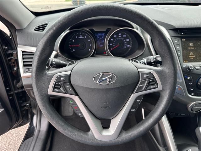 2015 Hyundai VELOSTER Base