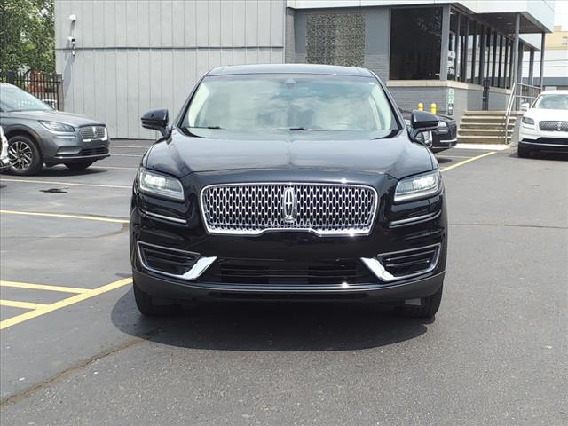 2020 Lincoln Nautilus Standard 2