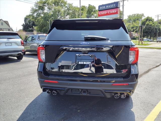 2021 Ford Explorer ST 5