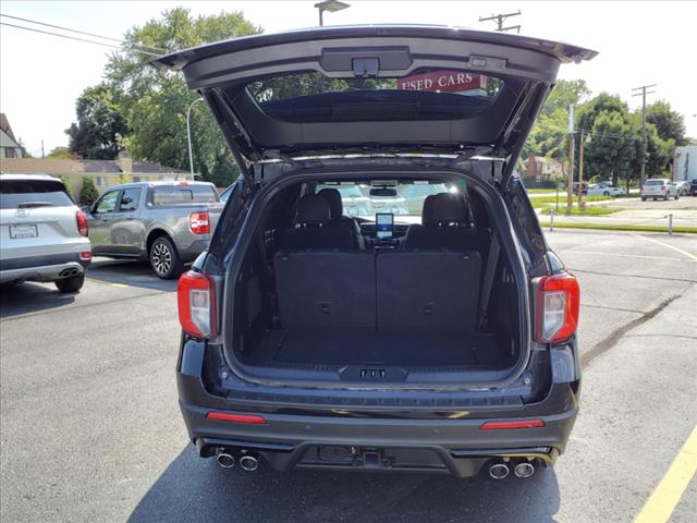 2021 Ford Explorer ST 7