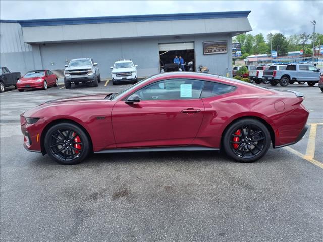 2025 Ford Mustang 
