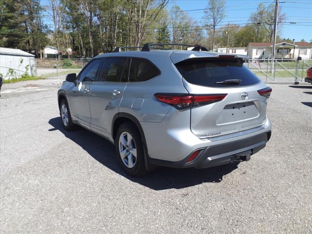 2022 Toyota Highlander LE
