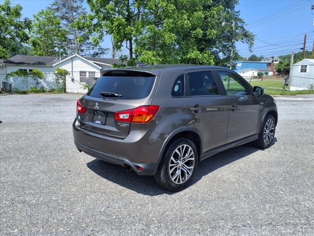 2017 Mitsubishi Outlander Sport 2.0 ES