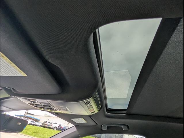 2022 Volkswagen Tiguan 2.0T SEL R-Line