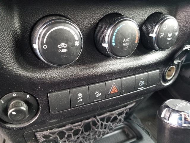 2016 Jeep Wrangler Unlimited Unlimited Sahara