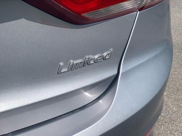 2017 Hyundai ELANTRA Limited