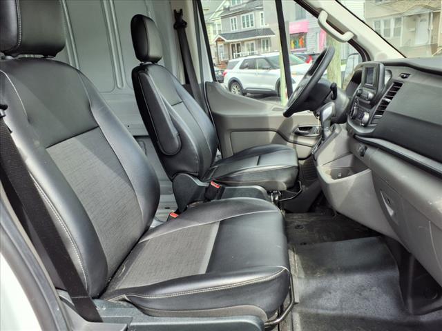 2023 Ford Transit 250