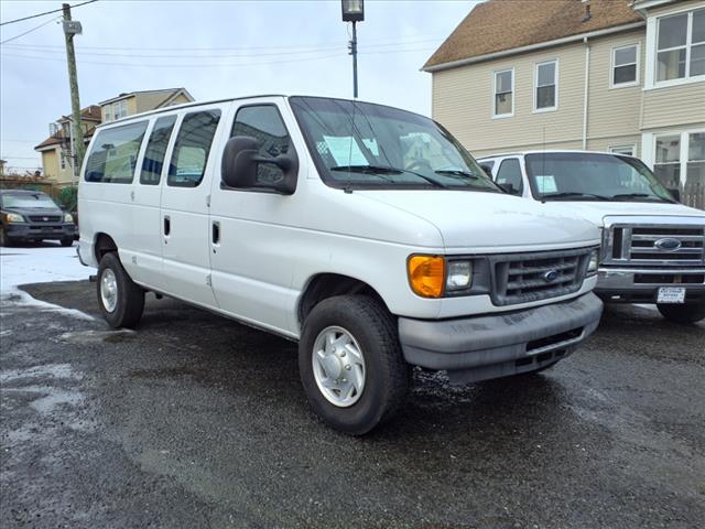 2007 Ford E-Series E-350 SD