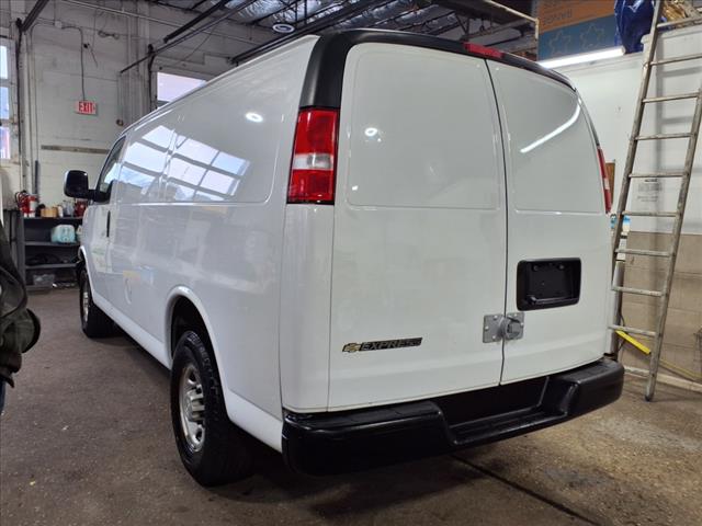 2020 Chevrolet Express 2500