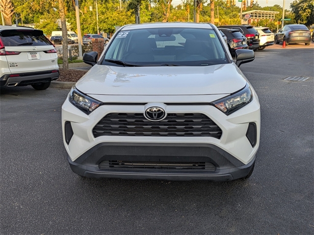 2022 Toyota RAV4 LE