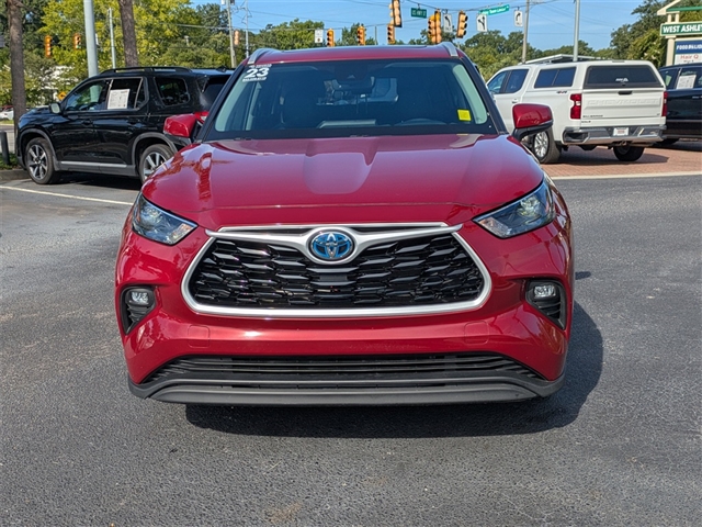 2023 Toyota Highlander Hybrid XLE