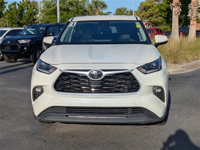 2021 Toyota Highlander LE
