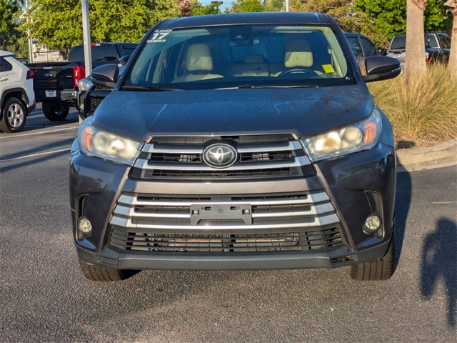 2017 Toyota Highlander LE
