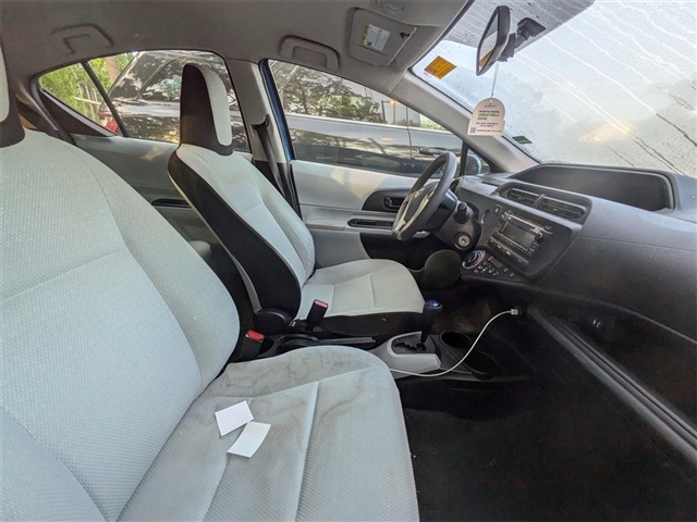 2014 Toyota Prius c Four