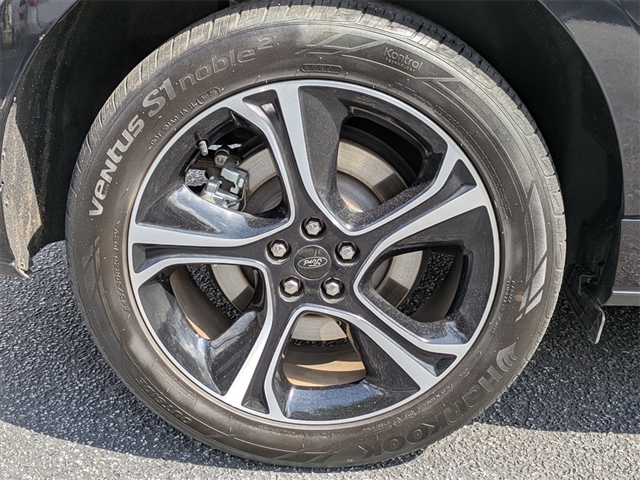 2023 Ford Edge ST
