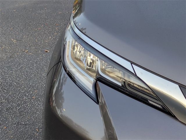 2022 Toyota Sienna Limited 7-Passenger