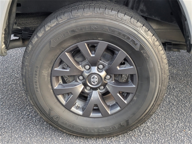 2023 Toyota Tacoma SR5 V6