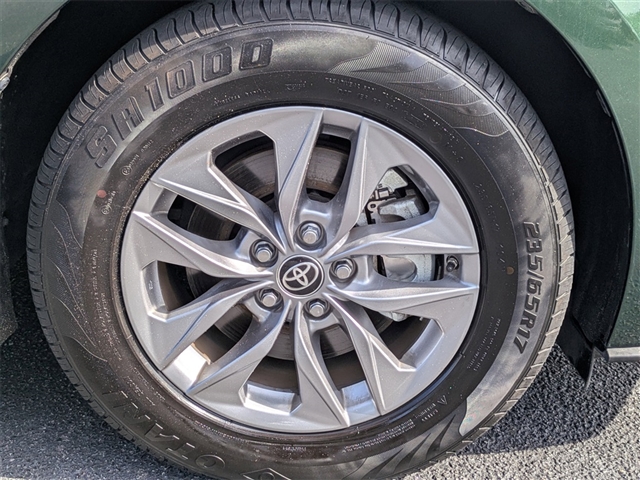 2023 Toyota Sienna XLE