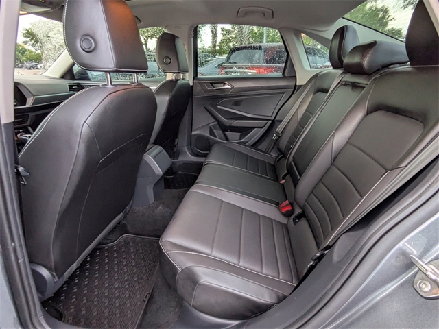 2023 Volkswagen Jetta SE