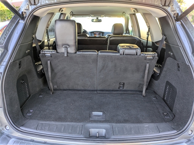 2020 Nissan Pathfinder SL