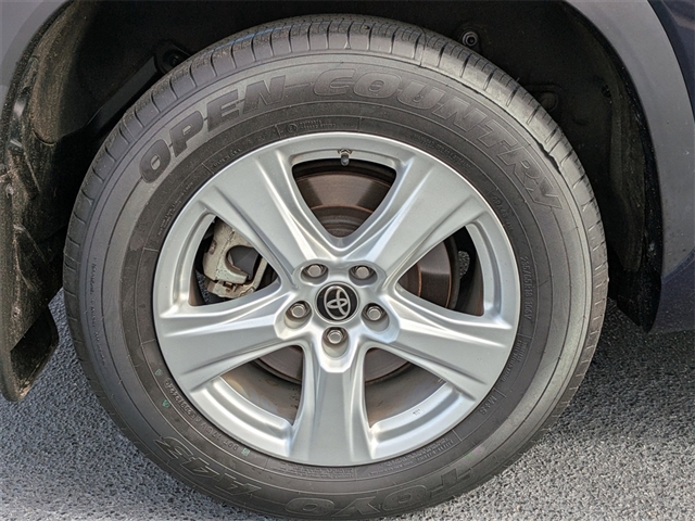 2021 Toyota Highlander L