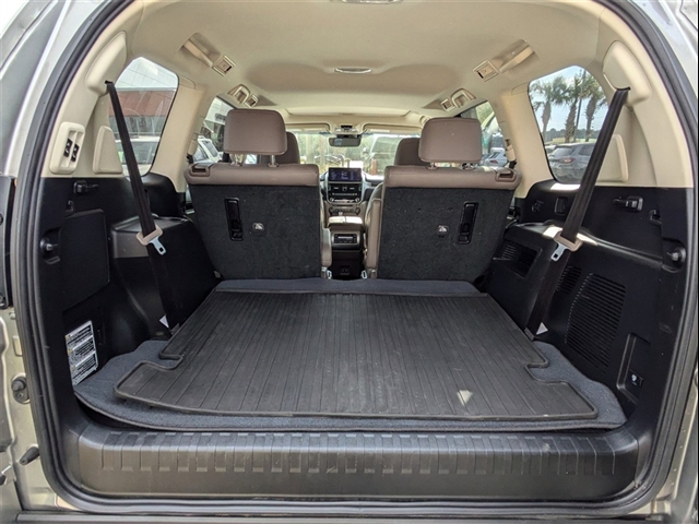 2022 Lexus GX 460 Base