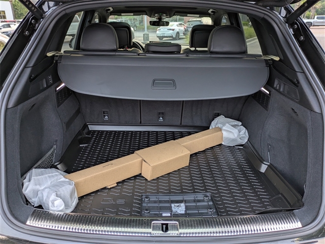 2024 Audi SQ5 3.0T quattro Prestige