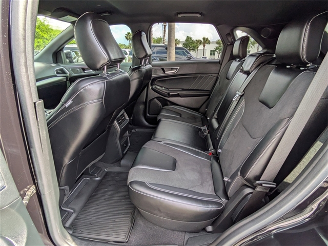 2023 Ford Edge ST