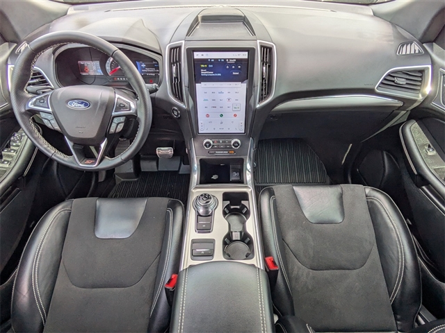 2023 Ford Edge ST