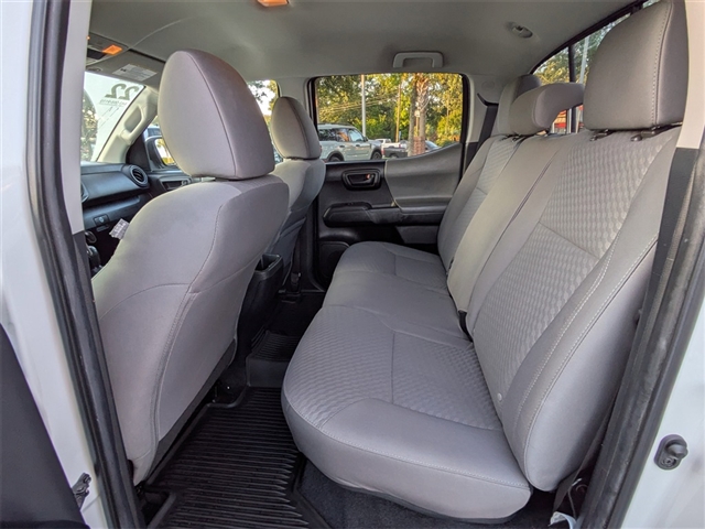 2022 Toyota Tacoma SR V6