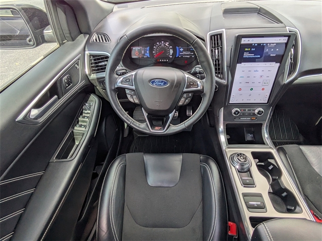 2023 Ford Edge ST