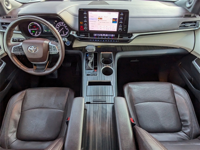 2021 Toyota Sienna Platinum 7-Passenger
