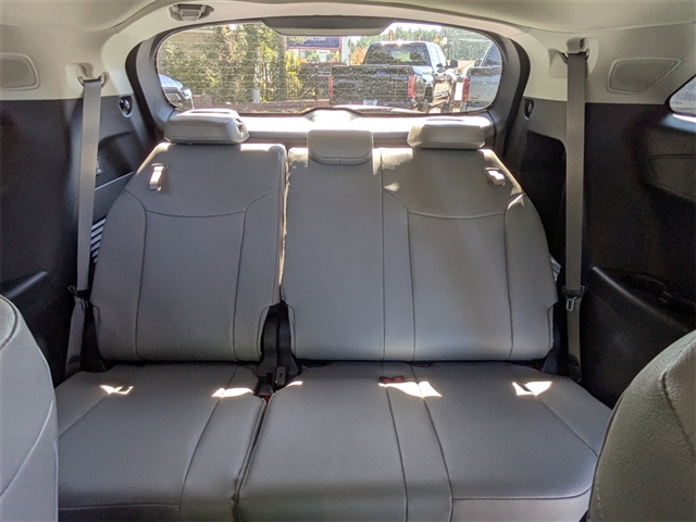 2025 Toyota Sienna XLE 7-Passenger
