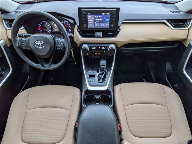 2021 Toyota RAV4 LE