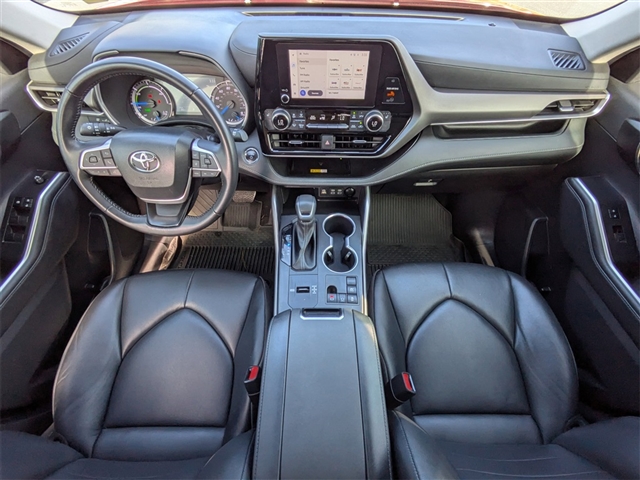 2023 Toyota Highlander Hybrid XLE