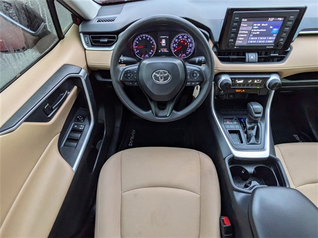 2021 Toyota RAV4 LE