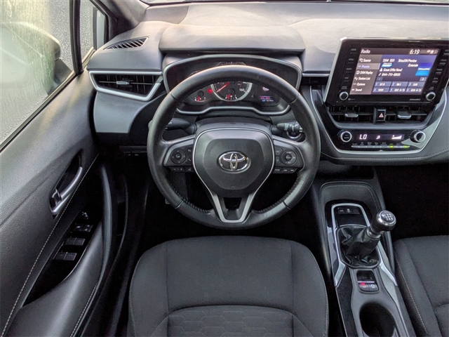 2022 Toyota Corolla Hatchback SE