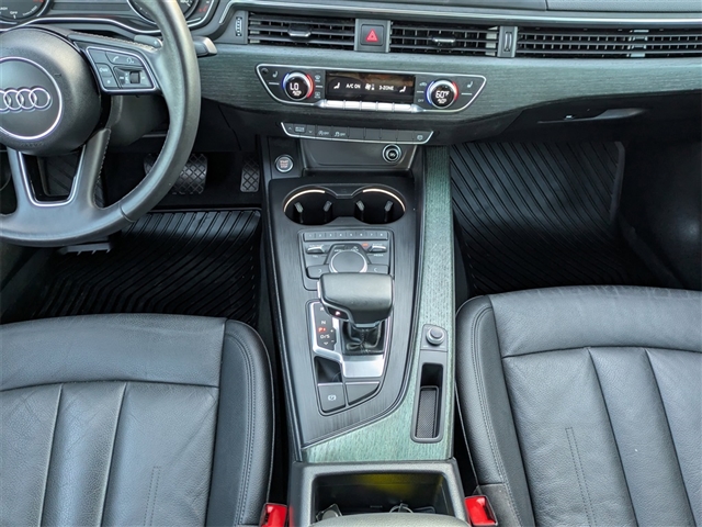 2018 Audi A4 2.0T ultra Premium