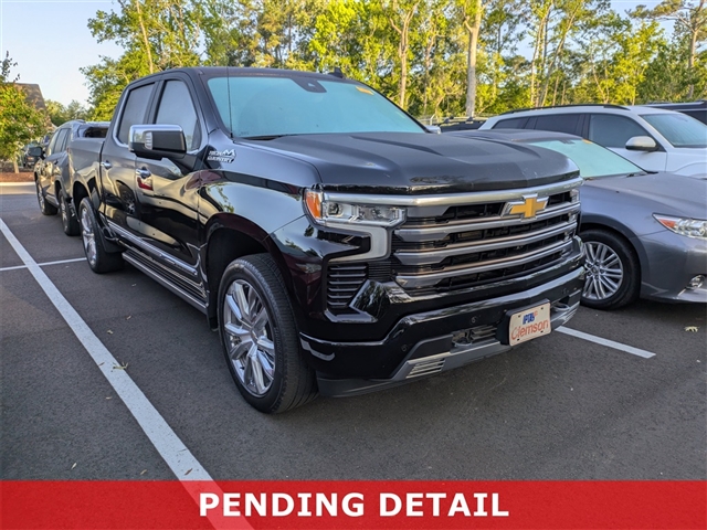 2022 Chevrolet Silverado 1500 High Country