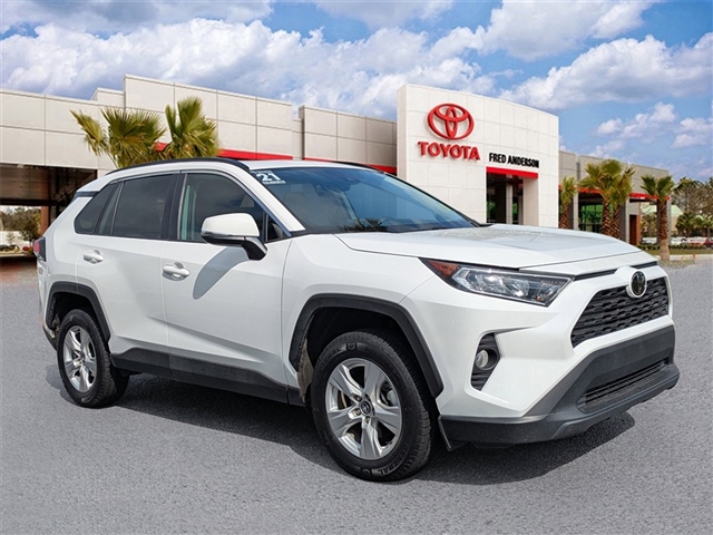 2021 Toyota RAV4 XLE