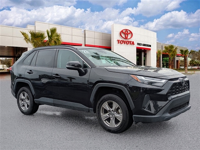 2023 Toyota RAV4 XLE